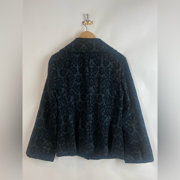 J. Jill Damask Velvet Blazer size 10 - Picture 4 of 10